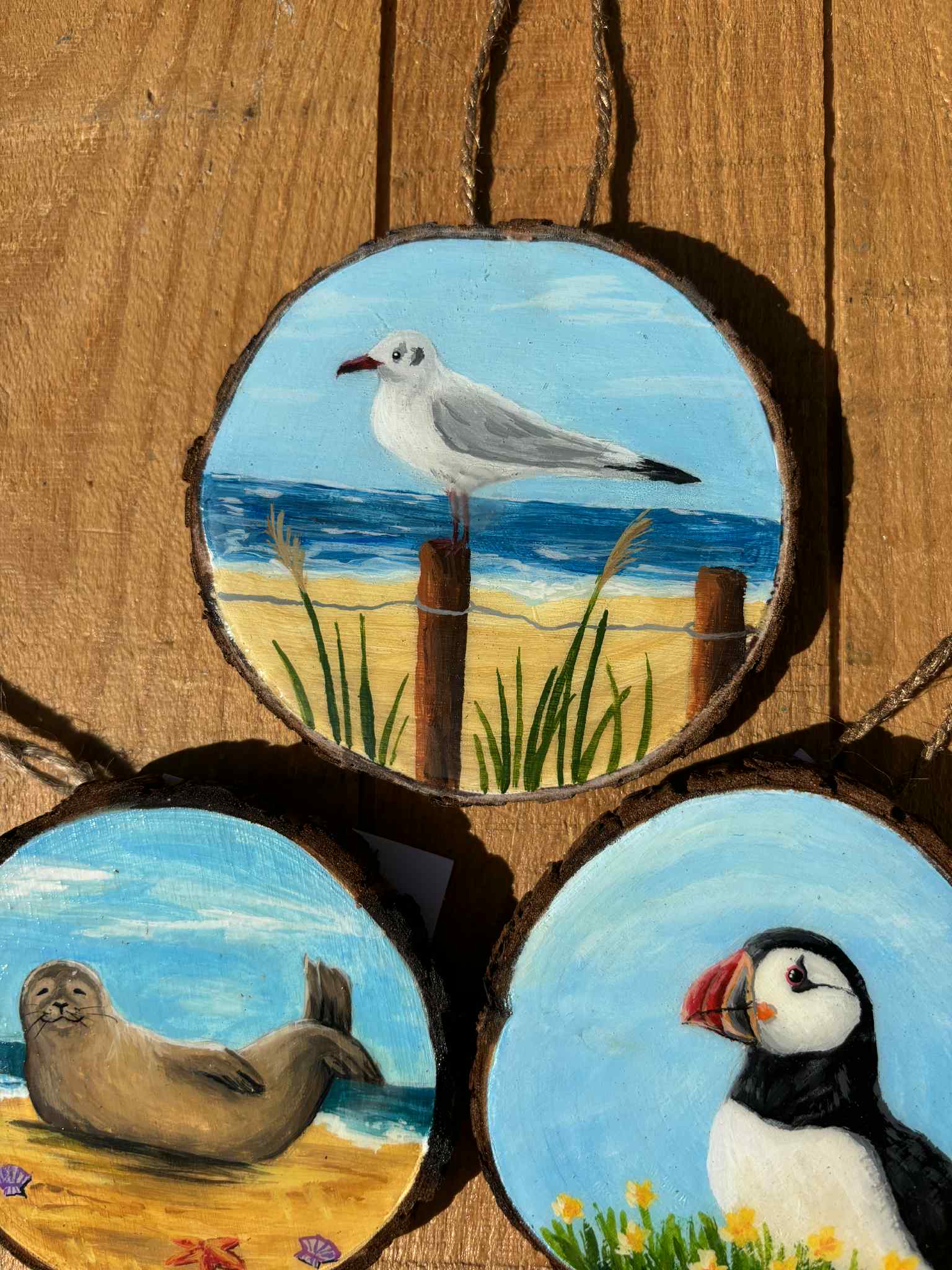 "Mouette " - peinture rondin de bois 8 cm