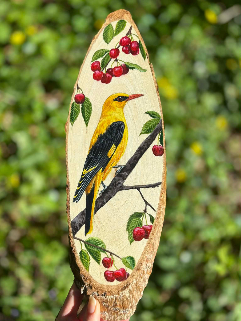 " Soleil ailé " - peinture sur bois ovale 37 cm