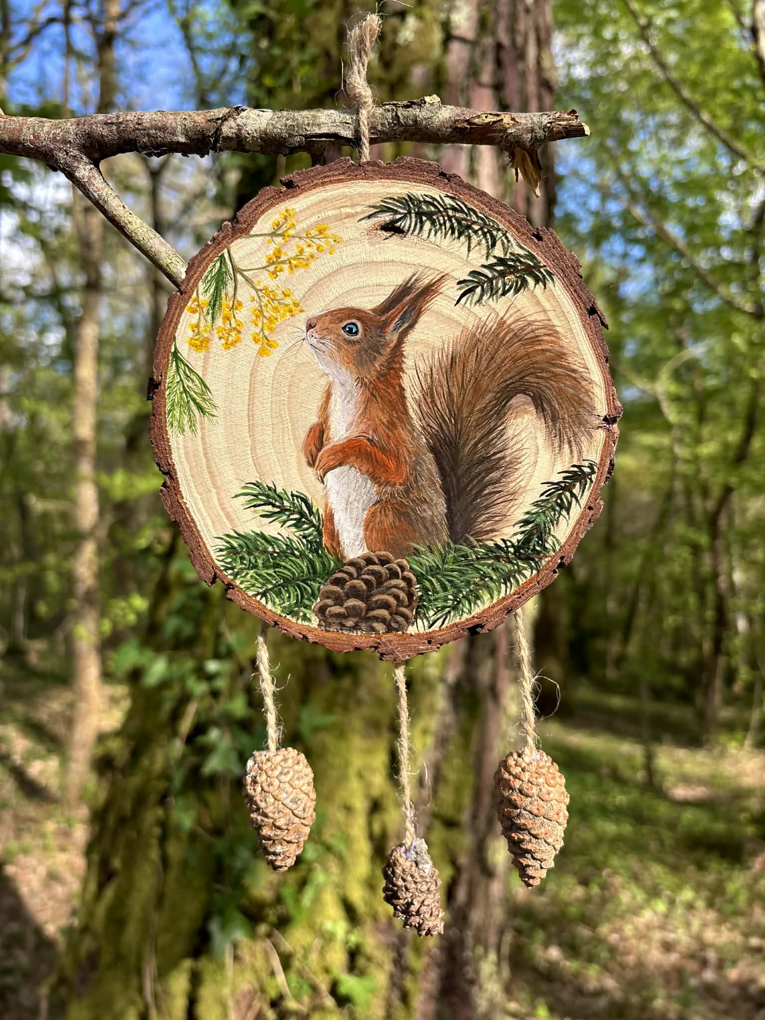 " Premier parfum " - peinture sur rondin 15 cm