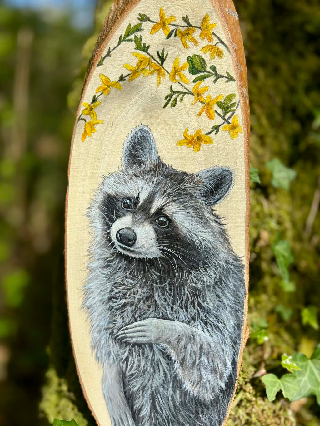 " Regard de bandit " - Peinture sur bois ovale 35 cm