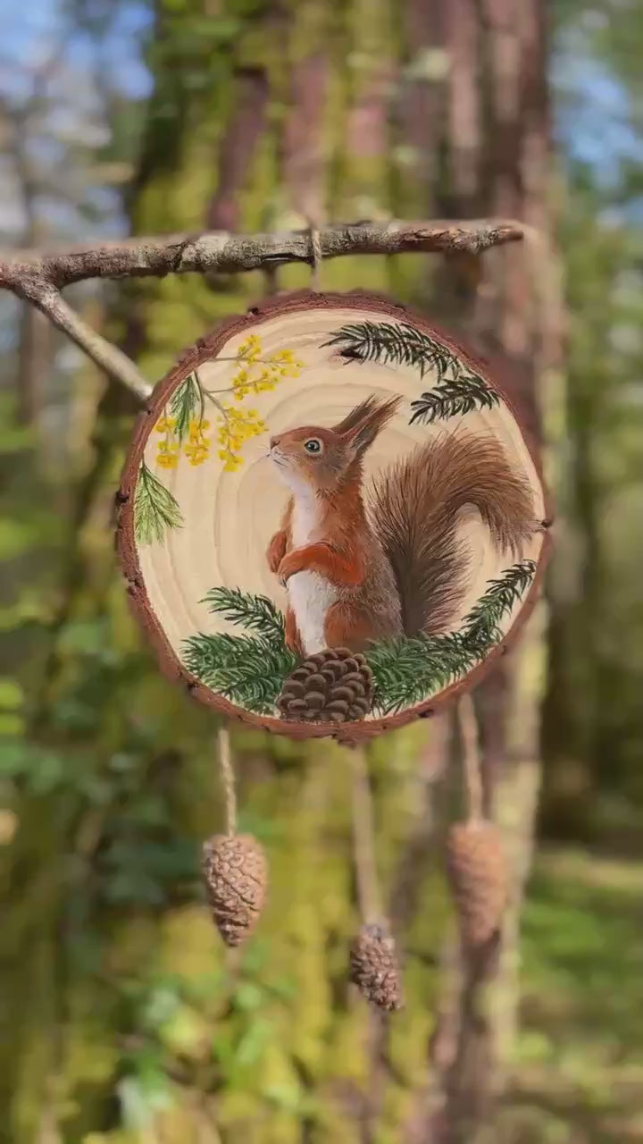 " Premier parfum " - peinture sur rondin 15 cm